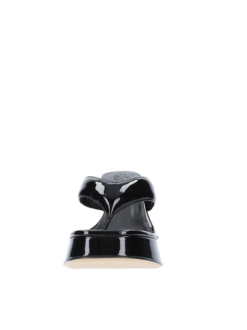 Patent leather thong mules GIA BORGHINI | GIA 17NERO
